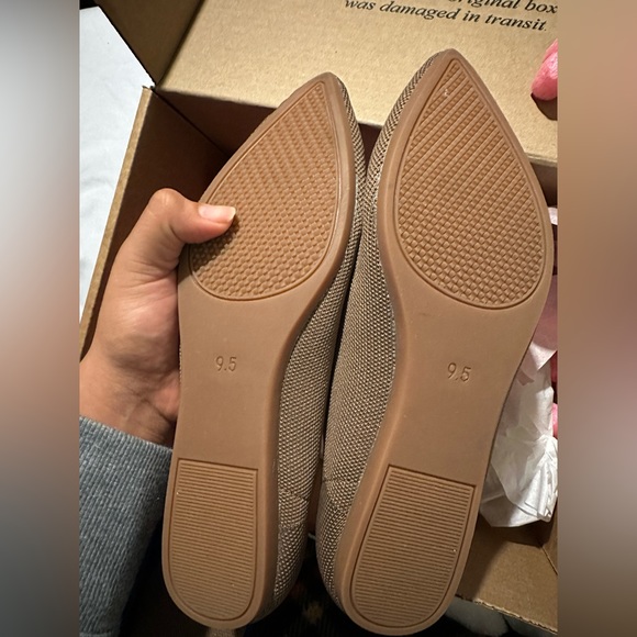 Woman shoes 9.5 - Picture 4 of 4